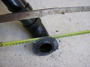 Click image for larger version

Name:	Cutting the Tank off the tub flange lr.JPG
Views:	267
Size:	30.2 KB
ID:	2920