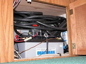Click image for larger version

Name:	Cluttered end cabinet2.JPG
Views:	231
Size:	30.4 KB
ID:	573