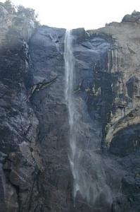 Click image for larger version

Name:	Bridal Veil Falls (224 x 338).jpg
Views:	559
Size:	20.8 KB
ID:	1612