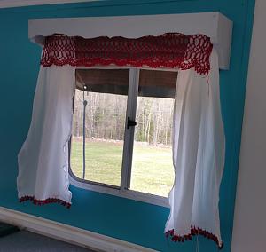 Click image for larger version

Name:	curtains3.jpg
Views:	117
Size:	292.2 KB
ID:	15147
