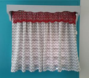 Click image for larger version

Name:	kitchen window blind & curtain closed.jpg
Views:	81
Size:	6.35 MB
ID:	15182