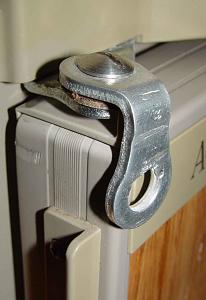 Click image for larger version

Name:	Fridge Latch.jpg
Views:	52
Size:	73.7 KB
ID:	1205