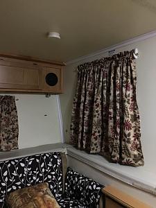 Click image for larger version

Name:	New camper curtain pic 5.jpg
Views:	182
Size:	61.0 KB
ID:	14514