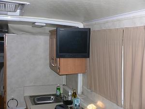 Click image for larger version

Name:	Hanging TV far small.JPG
Views:	1420
Size:	24.6 KB
ID:	1517