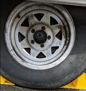 Click image for larger version

Name:	tire1.JPG
Views:	59
Size:	108.5 KB
ID:	17944