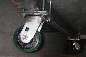 Click image for larger version

Name:	skid wheels.jpg
Views:	37
Size:	271.2 KB
ID:	5542