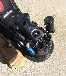 Click image for larger version

Name:	Trailer hitch with locking pin.jpg
Views:	347
Size:	724.3 KB
ID:	8433